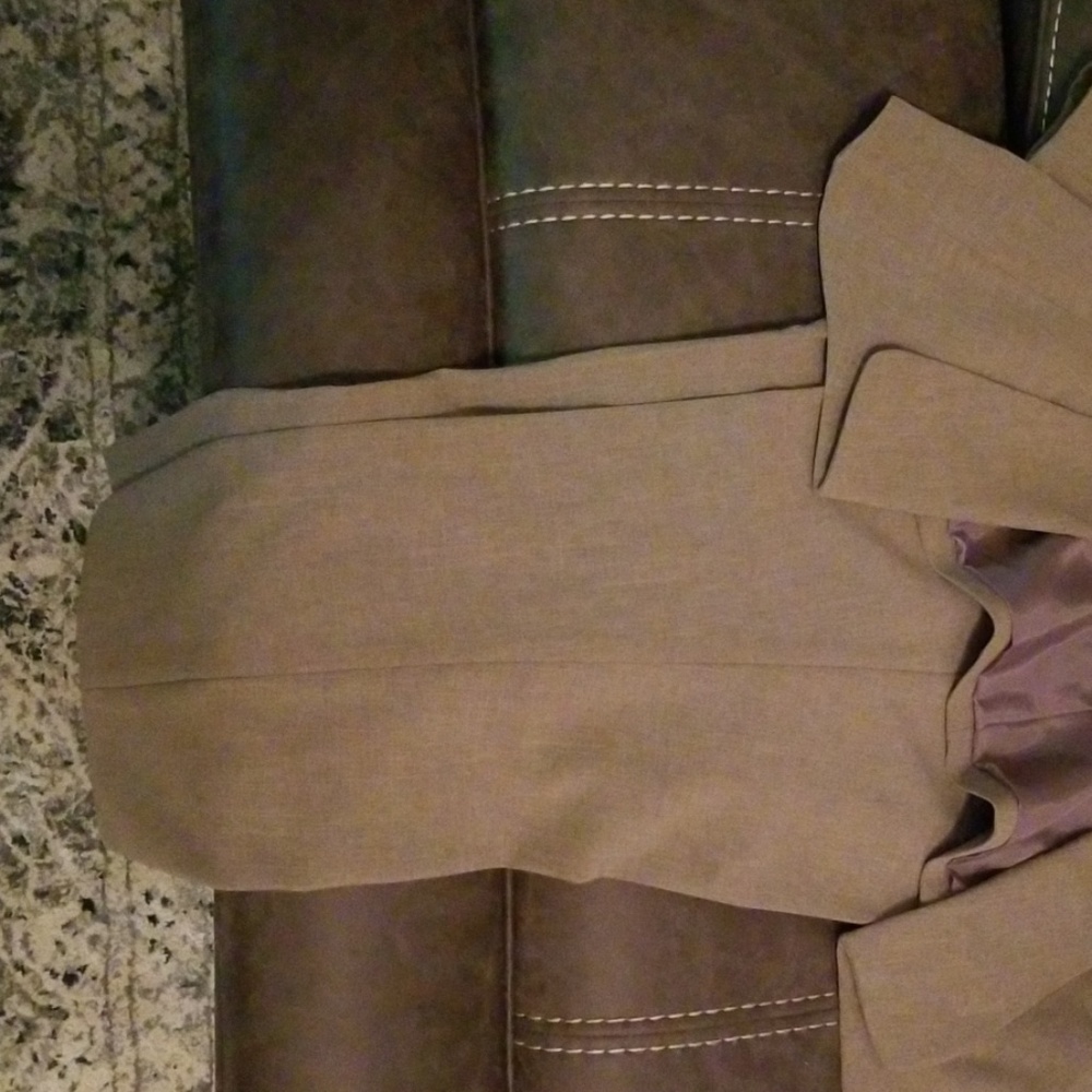 Jacket and pants - Picture 2 of 4